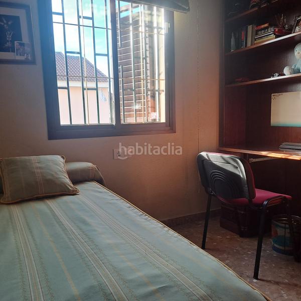 Foto 6d87f490-772d-484f-a4a4-8dbc893356a3. Doppelhaus mit parking pool in Arco Norte - Avda España Dos Hermanas