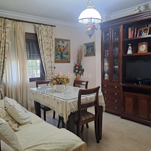 Foto 7242e1d2-21b7-48d1-8eae-a06833272b63. Doppelhaus mit parking pool in Arco Norte - Avda España Dos Hermanas