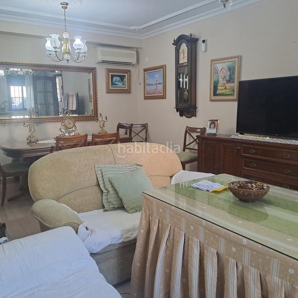 Foto b0858538-b5f4-4298-aeaa-580ddaf4d2be. Doppelhaus mit parking pool in Arco Norte - Avda España Dos Hermanas