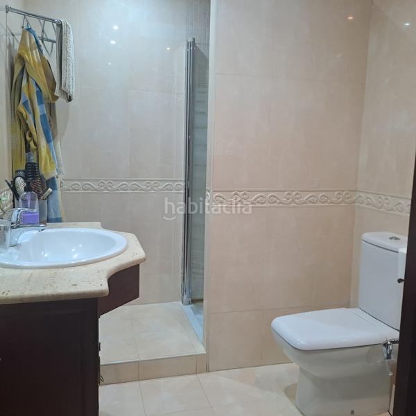 Foto bfd70de9-093d-483d-8c50-b3b6696a6eec. Doppelhaus mit parking pool in Arco Norte - Avda España Dos Hermanas