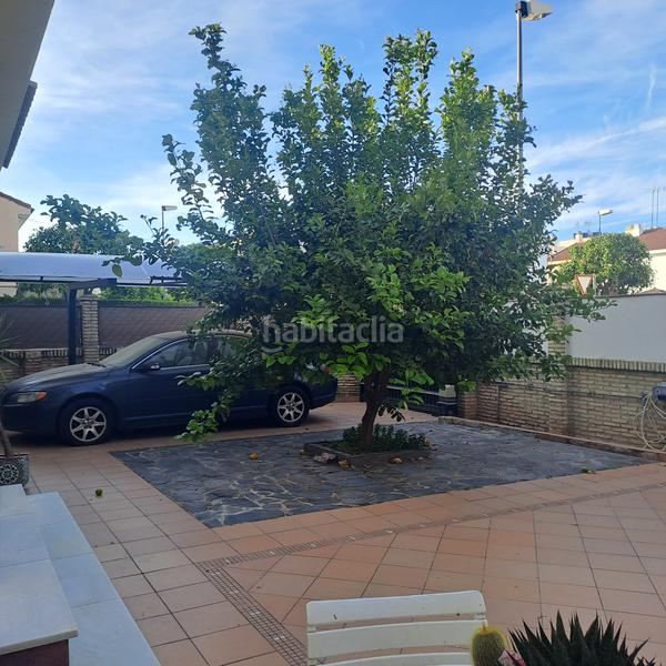 Foto e5444075-46a7-484a-94ee-dc6c27cb8eba. Doppelhaus mit parking pool in Arco Norte - Avda España Dos Hermanas