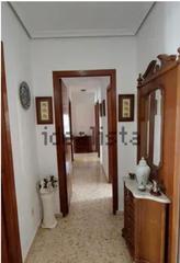 Appartamento  Calle nuestra seora del carmen. Piso en pleno centro de dos hermanas, junto al mercadona, consta