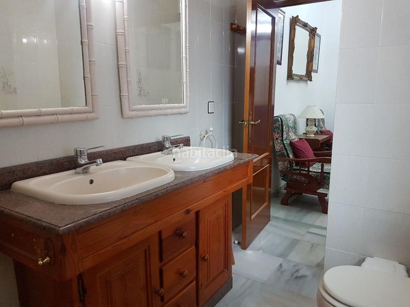 Foto 0a9da88c-1899-4291-b50f-2b6530f13b4a. Lloguer casa a Centro - Doña Mercedes Dos Hermanas