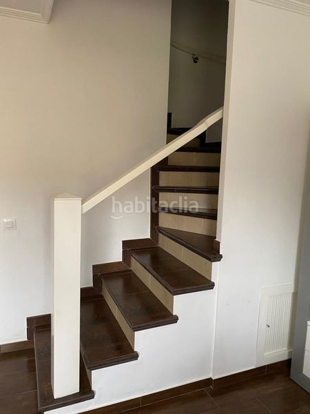 Foto a73d1165-2c74-47ad-a2f0-37f9a400f290. Location duplex avec parking dans Vista Azul - Consolación Dos Hermanas