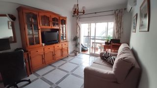Piso en El Arenal - La Pólvora. Piso para entrar en dos hermanas, zona bda. san antonio, consta