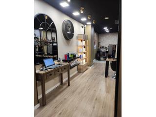 Traspaso Local Comercial  N/a. Peluquería  centro de estética traspaso sabadell