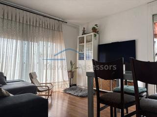 Casa  N/a. Casa 5 habitaciones, duplex venta sabadell