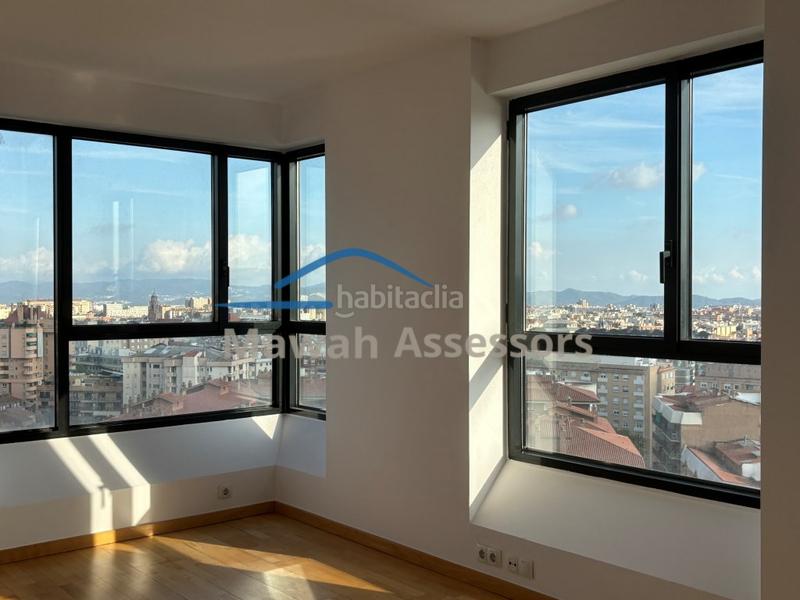 Foto a3debc52-63b1-4b3d-acdb-12e3bccafc03. Piso  3 habitaciones venta en Creu Alta Sabadell