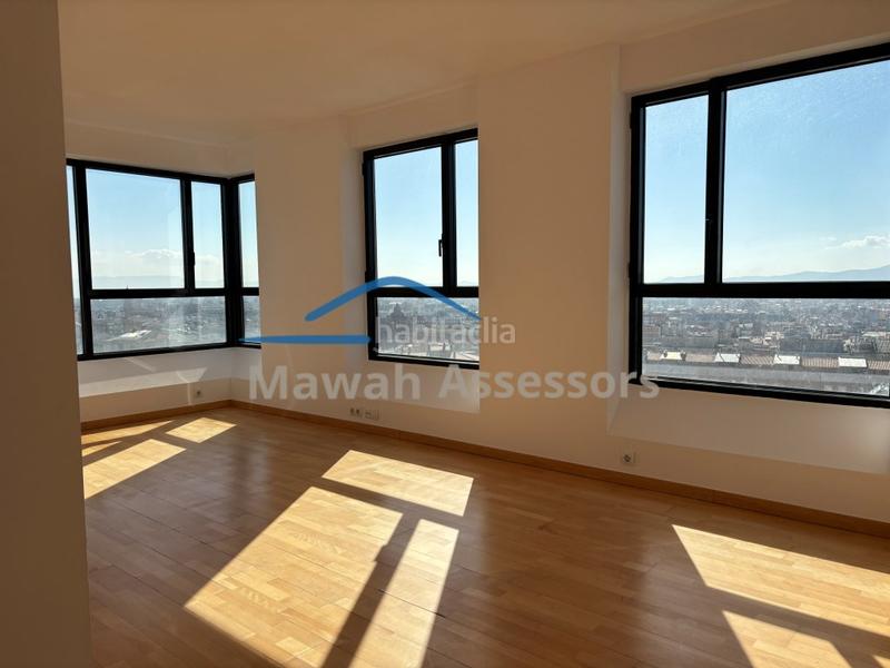 Foto bf705ddc-c022-4ddc-b566-45c252e23485. Piso  3 habitaciones venta en Creu Alta Sabadell