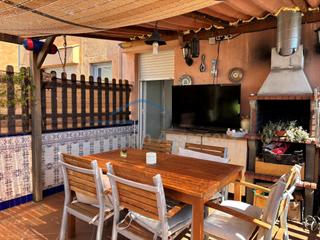 Pis  N/a. Piso 5 habitaciones venta sabadell