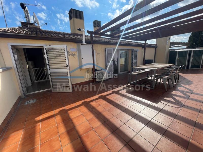 Foto 012ea289-5f75-4143-ad3b-c7d5b55e342f. Pis amb aparcament a Covadonga Sabadell