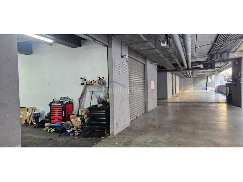 Foto 0703a83b-d599-4892-9ea1-a4d63722240f. Local comercial  venta en Mercat Rubí