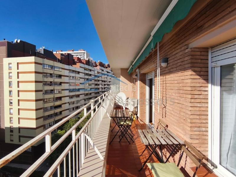 Foto 273dd9f5-ae8f-48cb-9299-933aa80a1300. Alquiler piso  3 habitaciones alquiler en Baix Guinardó Barcelona