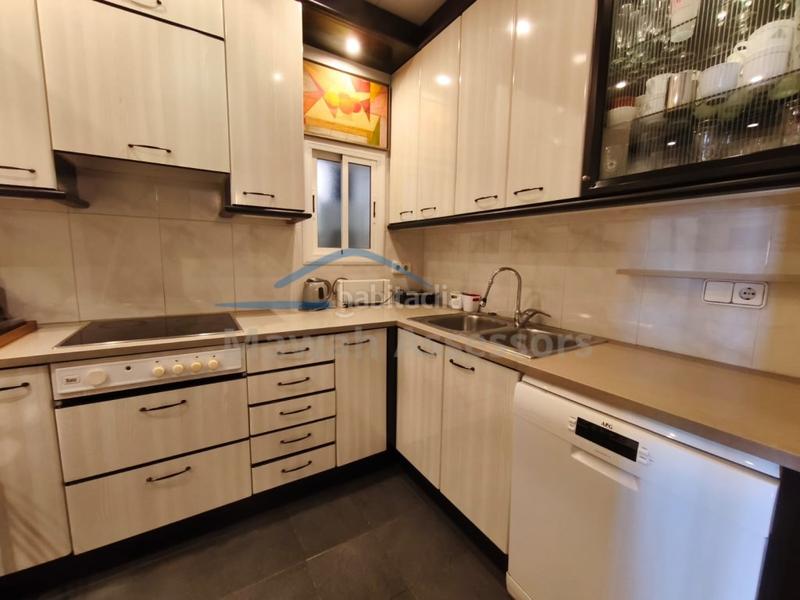 Foto 4c363b12-2dbf-4588-9d00-448ab24bcec6. Rent flat in Baix Guinardó Barcelona