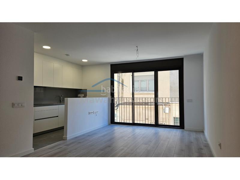 Foto 119f7821-a542-410f-92fe-741482603a2a. Location appartement avec parking dans Centre Sabadell