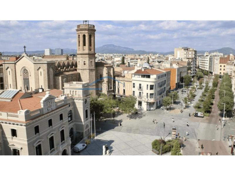 Foto b02cc5d5-f5b1-4ef8-9411-37108e11efaf. Location appartement avec parking dans Centre Sabadell