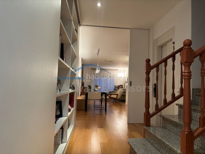 Foto 03afaaa1-e5dc-4057-9722-4aee75175527. Casa amb aparcament a Centre Sabadell
