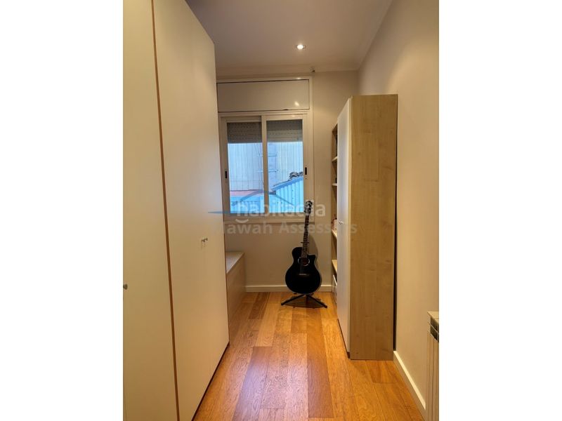 Foto 150a3e41-5b20-4034-929e-9d9d15a0a4b7. Casa amb aparcament a Centre Sabadell