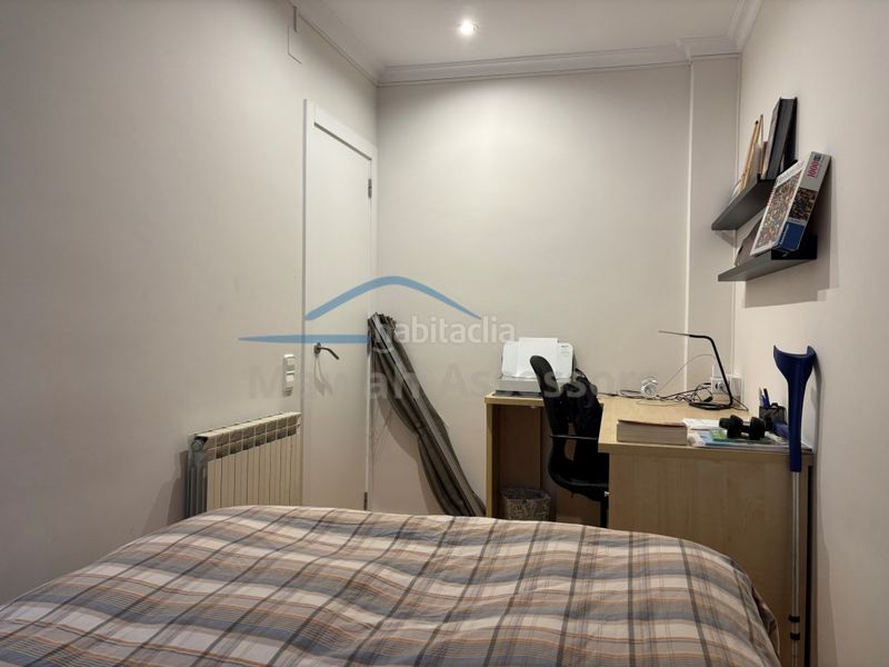 Foto d1c0ef13-6895-485f-9b13-ed7beefb55cc. Casa amb aparcament a Centre Sabadell