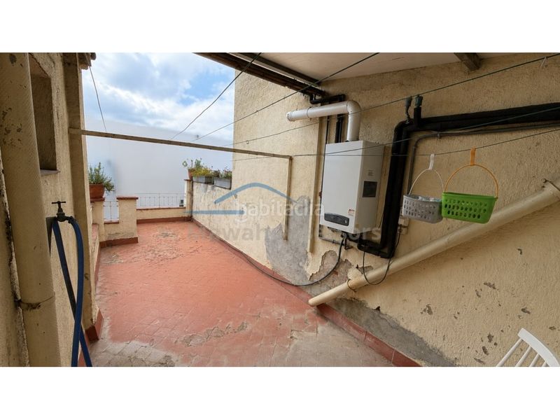 Foto 1bf7d9fe-71c2-4b07-97b8-ce888cb71c3c. Casa a Centre Sabadell