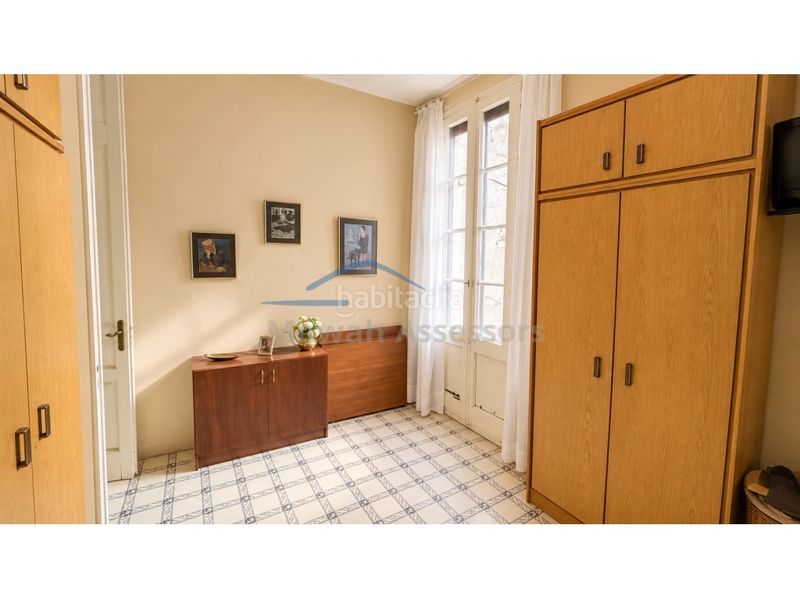 Foto cc277401-db48-489b-941a-284f0aed0401. Casa a Centre Sabadell