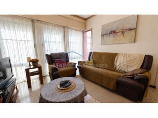 Appartement  Passatge rifos dels. Piso 4 habitaciones venta sabadell