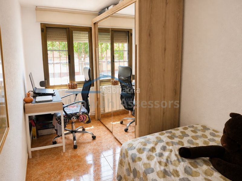 Foto e7e8fcd8-63ef-49ae-8ea2-de6f8bd10035. Pis a Espronceda Sabadell