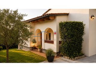 Location Maison  Paseo oreneta. Encantadora casa de pueblo reformada en valldoreix con jardín y