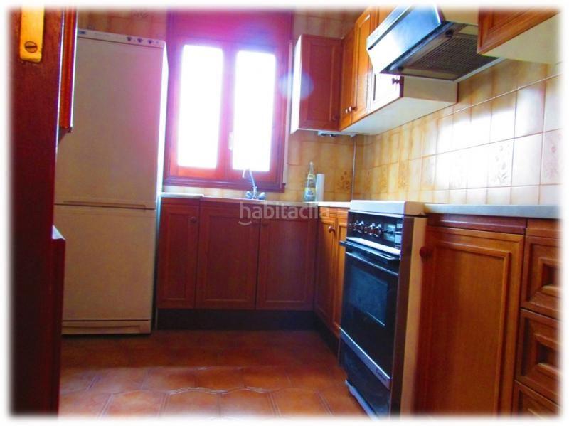 Foto 6f8d05ef-ba6e-453d-b3ea-94b81ababc1c. Casa con riscaldamento parcheggio in Monroyo