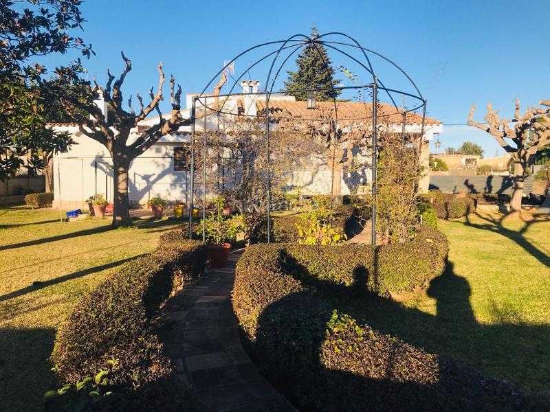 Foto a83a4110-defa-4f36-b065-4a91a77b3bee. Chalet avec parking dans Madrigal Villarreal / Vila - real