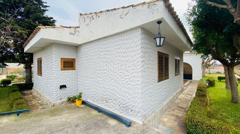 Foto cfb0af91-a626-4ae3-bbe2-3d5c0f68dd7e. Chalet avec parking dans Madrigal Villarreal / Vila - real