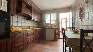 Appartamento in Madrigal. Buscas piso con terraza de 130 m2, da una mirada, inmobiliaria m