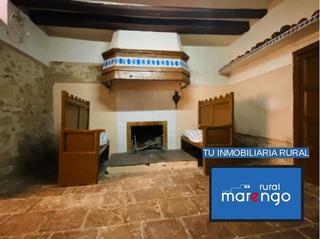 Casa a Bordón. Rural marengo una casa señorial en el maestrazgo, da una mirada