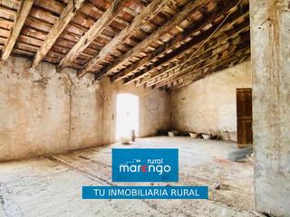 Casa a Ayódar. Quieres ser propietario del antiguo palacio de ayodar? dispone d