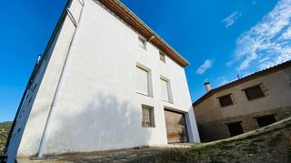 Casa en Mata de Morella (la). Casa familiar en venta en la mata de morella