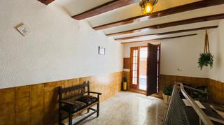 Casa a Cinctorres. Una gran casa en cinctorres