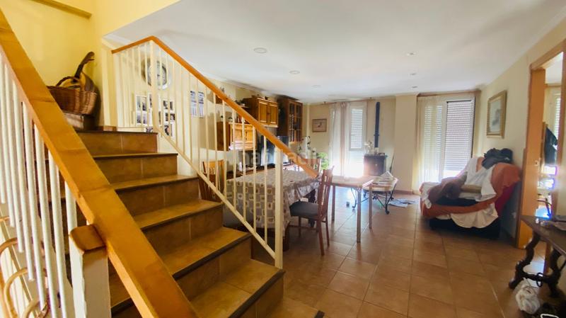 Foto 7975b059-8d9b-487d-aa7f-b4169187be71. Casa buscas casa ? en Arañuel