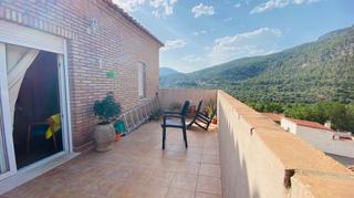 Casa a Arañuel. Una gran vivienda en el alto mijares