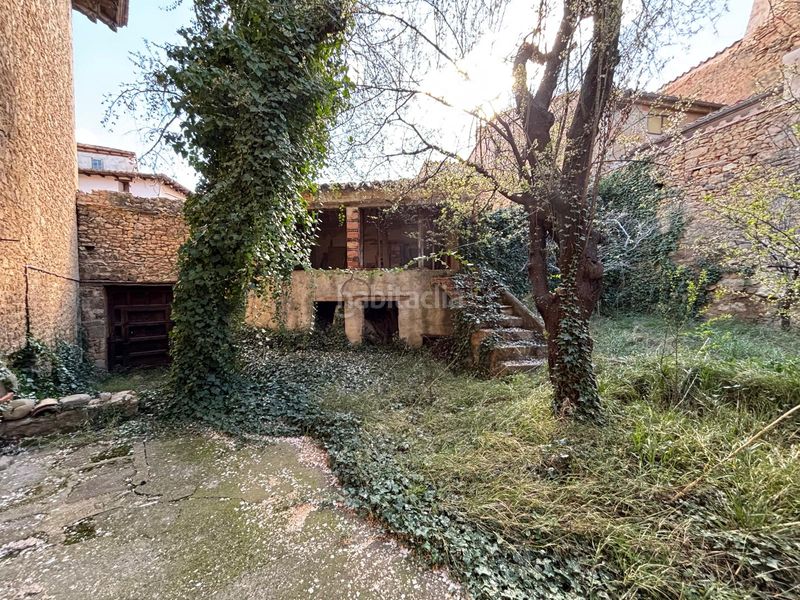 Foto fd9ffc94-a232-4a5a-9b77-15c1be5e958a. Casa amb aparcament a Mirambel