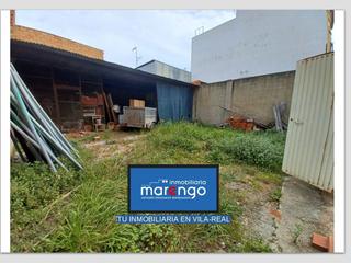 Terreno residenziale in Madrigal. Una patio para hacerte una buena casa