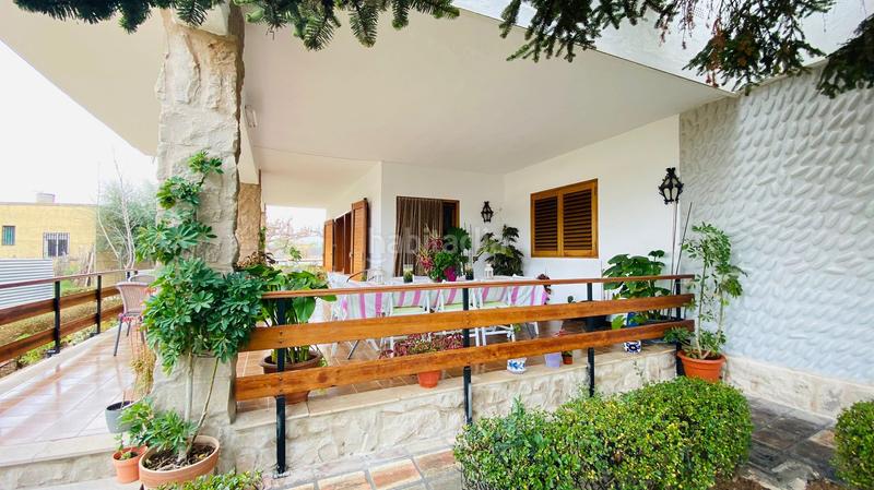 Foto a2b16ad1-1cc3-4104-9d8f-0a2278829fe6. Chalet avec parking dans Madrigal Villarreal / Vila - real