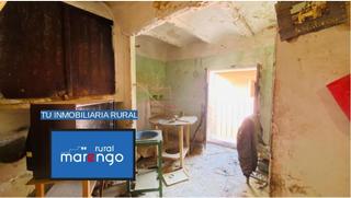 Maison à Fuente la Reina. Una casa para reformar en fuente la reina