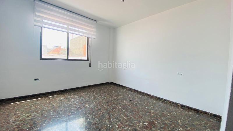 Foto 7e99937d-4da2-409d-bfef-672cbc90c87b. Casa  de nueva construccion y amplia facahada en Villarreal / Vila - real