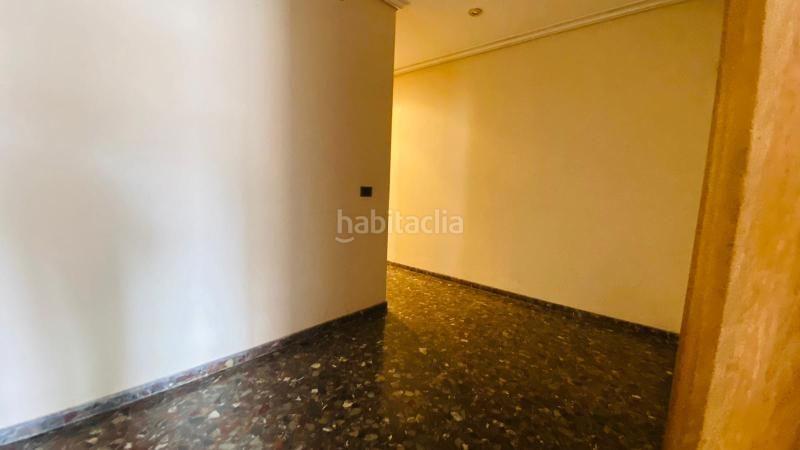 Foto bc993a98-c3c9-49e6-80ab-3fe10b419856. Casa  de nueva construccion y amplia facahada en Villarreal / Vila - real