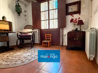 Maison à Suera. Una casa reformada en sueras
