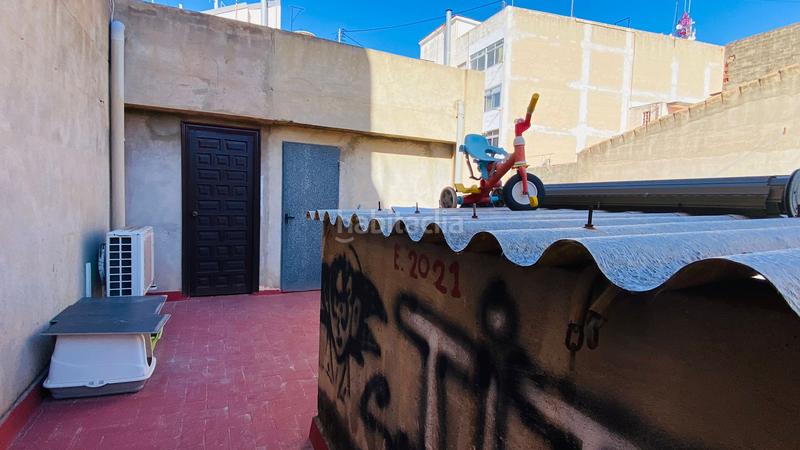 Foto d9619fe8-ffa2-4089-87ad-22de767faa6f. Casa adossada amb xemeneia a Centro Villarreal / Vila - real