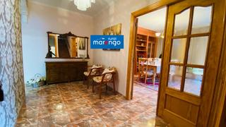 Maison à El Pilar. Se propietario de una gran casa