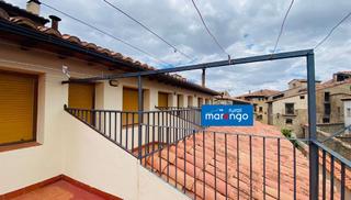 Casa a Mirambel. Un hostal con restaurante en un lugar unico