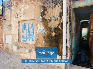 Casa a schiera in El Pilar. Venta de casa a reformar en vila-real