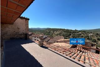 Casa a Zorita del Maestrazgo. Una casa con unas vistas geniales idonea para hacertela a tu gus